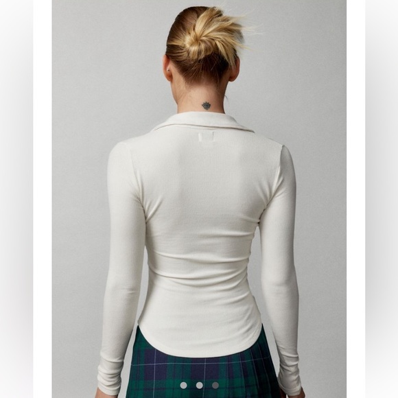 BDG Taylor Polo Top in Neutral Multi X-Small NWT 🏷️ - Picture 4 of 4